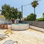 Bright 3bdr House With Pool By Lovelystay بيت للعطل *