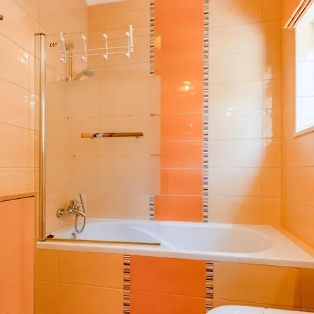 Bright 3bdr House With Pool By Lovelystay * بورتيماو