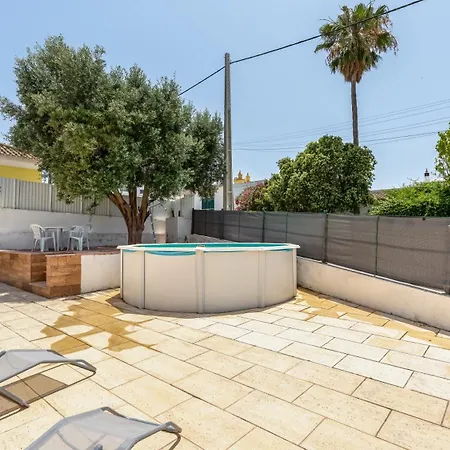 Bright 3bdr House With Pool By Lovelystay بيت للعطل *