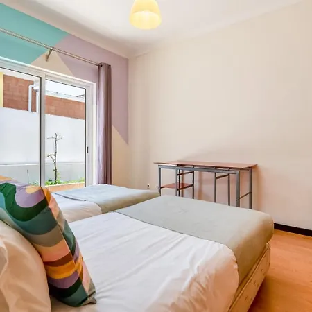 Bright 3bdr House With Pool By Lovelystay * بورتيماو